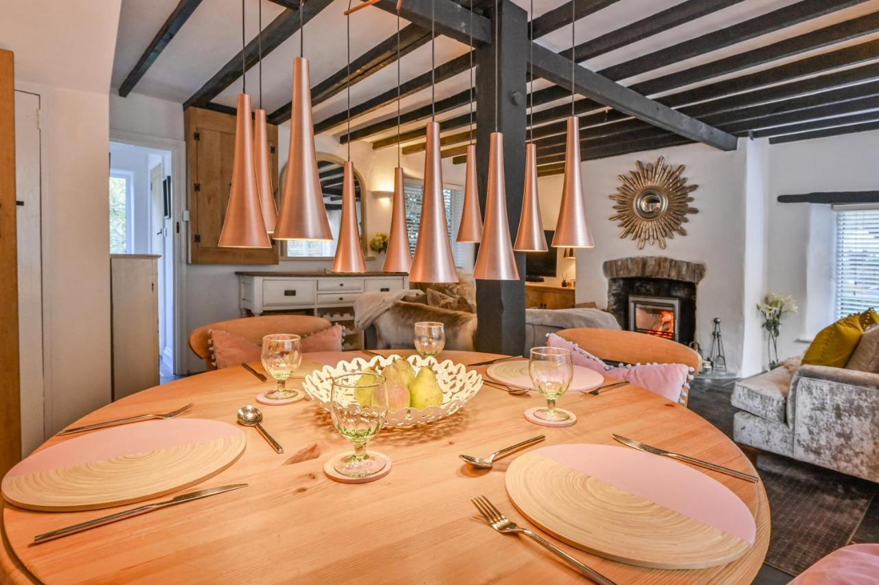 A Superb Bijou Retreat With Jacuzzi Near An Excellent Village Pub Yelverton Exterior foto